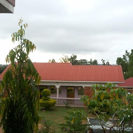 Rock Shadow Hotel Koboko ภายนอก รูปภาพ