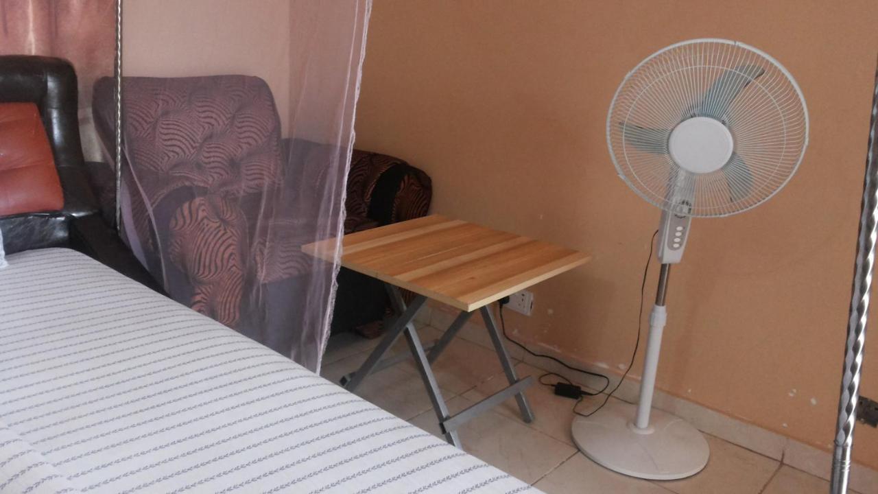 Rock Shadow Hotel Koboko ภายนอก รูปภาพ